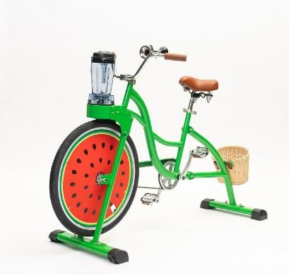 Green smoothie bike with basket